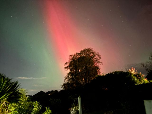 Looking west, 1030pm 10 October Looking west, 1030pm 10 October